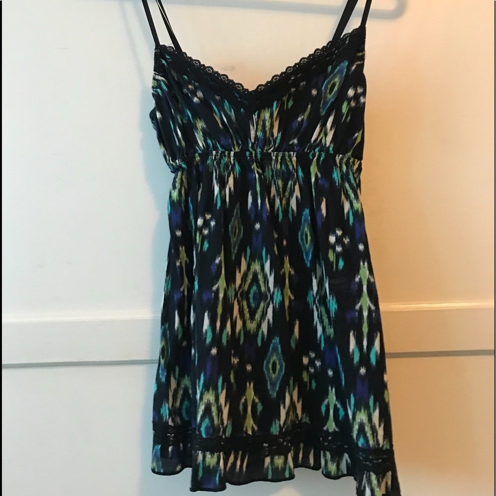 Cute camisole style tank top with lace detailing